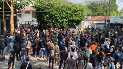 Korban Aksi Demo Rusuh Temanggung Capai 35 Orang, Wabup Nadia Muna Minta Demonstran Membubarkan Diri