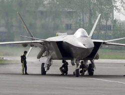 China Pamer Drone Siluman Raksasa GJ-X, Disebut Saingi Jet Siluman AS