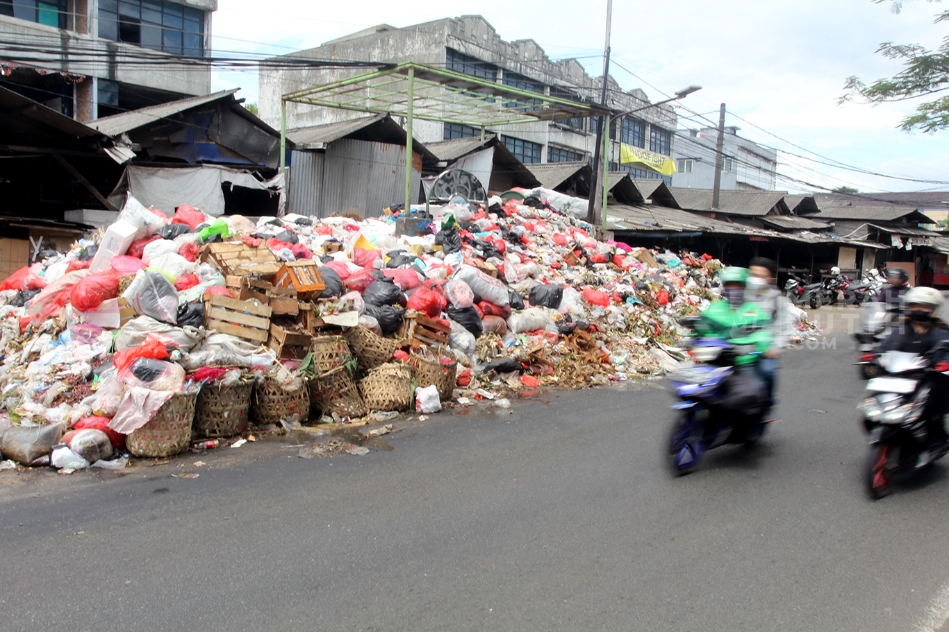 SD di Ciputat Keluhkan